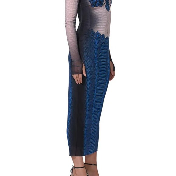 Dress - Picture 3 of 4